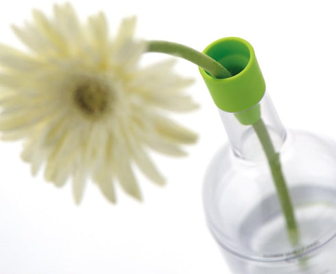 Bin 8 Multi Kitchen Tool (juices, strains, grates, and more!)...