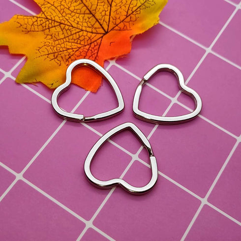 30Pcs Heart Shaped Split Key Rings,Crafts DIY Keychain Metal Key Rings for Home Car Office Organization,Arts & Crafts Projects, Lanyards...