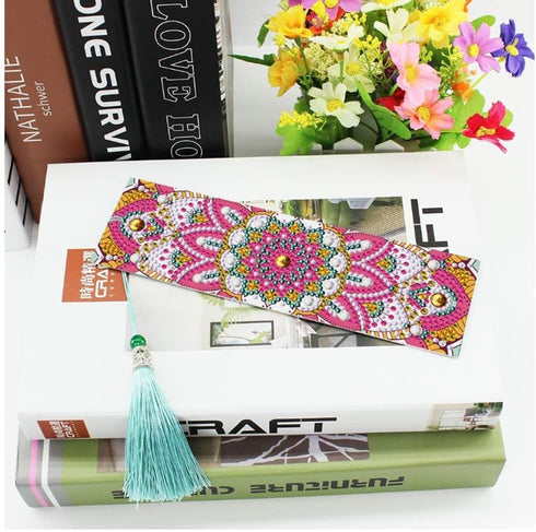 pigpigboss 2 Pieces Religion Cross Diamond Painting Bookmark Kit,Leather Diamond Art Bookmark, Golden Cross Bookmark Paint with Diamonds for Adult...