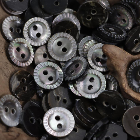 10 Pieces Genuine Black Mother of Pearl Buttons 10MM with Flower Pattern for Women Shirts Dresses Polo Skirts Sewing Craft, Natural Real Black Mop...