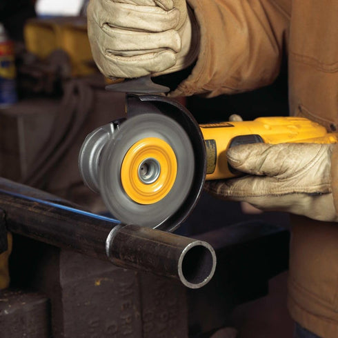 Dewalt 4 in. X 5/8 in. to 11 Hp .020 Carbon Stringer Wire Wheel...