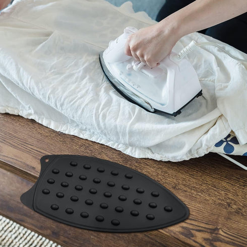 yuntop 2 Pcs Silicone Iron Rest Pads Multipurpose Iron Hot Resistant Mat Protective Pads for Ironing Board, Flat Irons, Curling Irons (Black)...