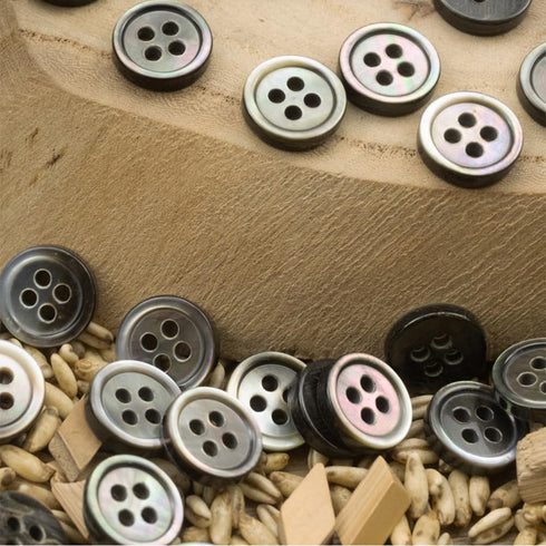 20 Pieces Genuine Black Mother of Pearl Buttons for Shirts Dresses Polo DIY Craft (Diameter 11.5MM)...