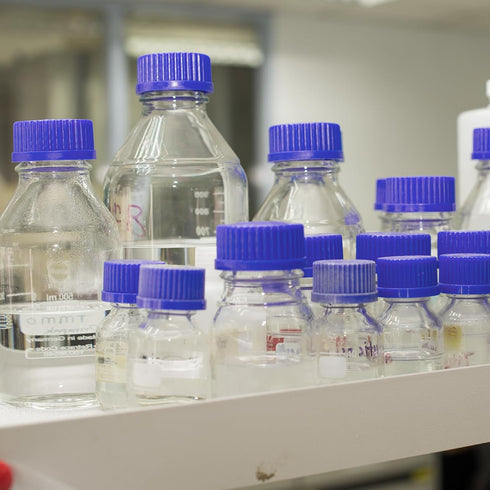 PATIKIL 4 Pack Reagent Media Storage Bottles, 50ml Borosilicate Glass Graduated Round Bottles with GL45 Blue Screw Cap for Lab Water Reagent Liqui...