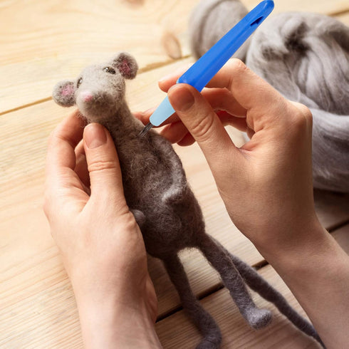 WILLBOND Needle Felting Tool Pen Style with 3 Needles and Punch Style Tool with 7 Barbed Wool Accessories for DIY Patchwork Wool Crafts Making Fel...