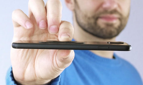 IPPINKA goBelt, Ultra-Thin Smartphone Grip Holder with Stand Function, 1mm Thick - Black...