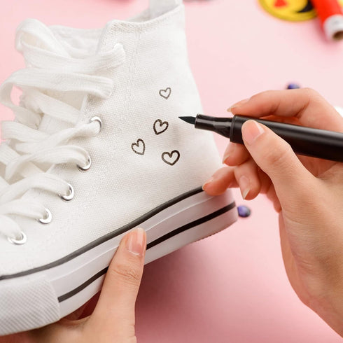 2pcs Fabric Markers Permanent Dye Paint Textile Marker Pens Fine Tip for DIY Clothes Shoe, Black...