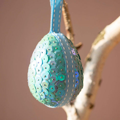 CCINEE 7mm Loose Sequins for Craft, 7500PCS Rainbow Cup Sequin Bulk Iridescent Spangles Assorted Round Embroidery Sequins for Easter Egg DIY Arts ...