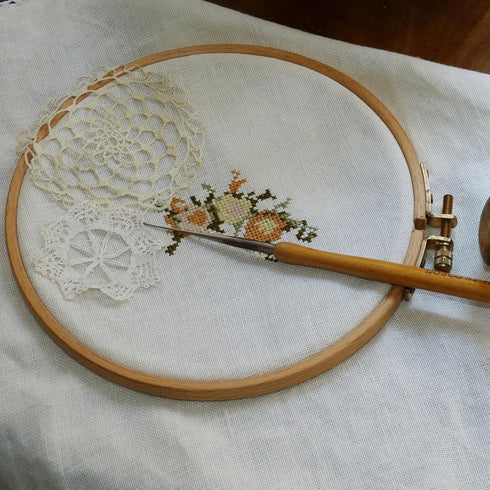 PATIKIL Embroidery Kit for Beginners, 3 Sets Cross Stitch Kits for Beginners Embroidery Kits Hand Stamped Pattern Learn to 30 Stitches with Instru...