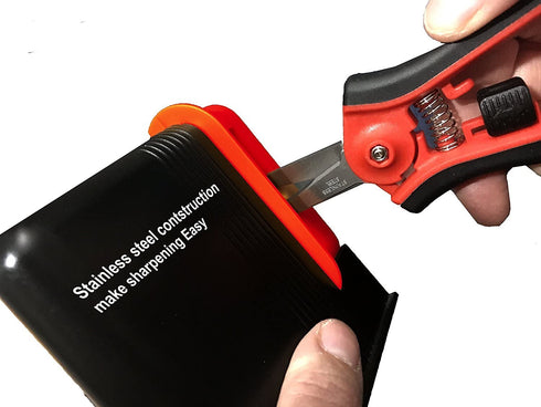 Corona FS 4120 Hydroponic Micro Snip Scissors for Gardening, Landscaping Herbs, Flowers and seedlings, 6-Inch, Red