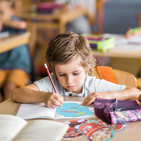 Giiffu Valentines Day Cards For Kids, 40 Valentine Scratch and Sniff Cards +40 Cute Stickers + 40 Gift Envelopes, for Class Events, School Valentines Parties, Gift Exchanges, 10 Patterns & Scents