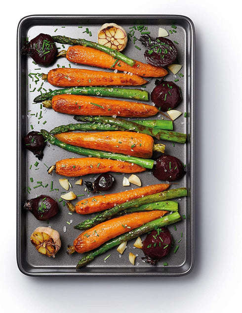 Master Class Non-Stick 24cm x 18cm Baking Tray